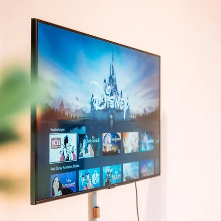 Daire Peaceful Modern With Festung View Near Hbf *