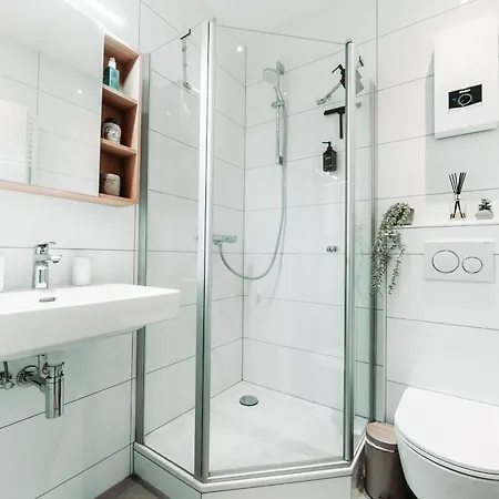Apartment Peaceful Modern With Festung View Near Hbf